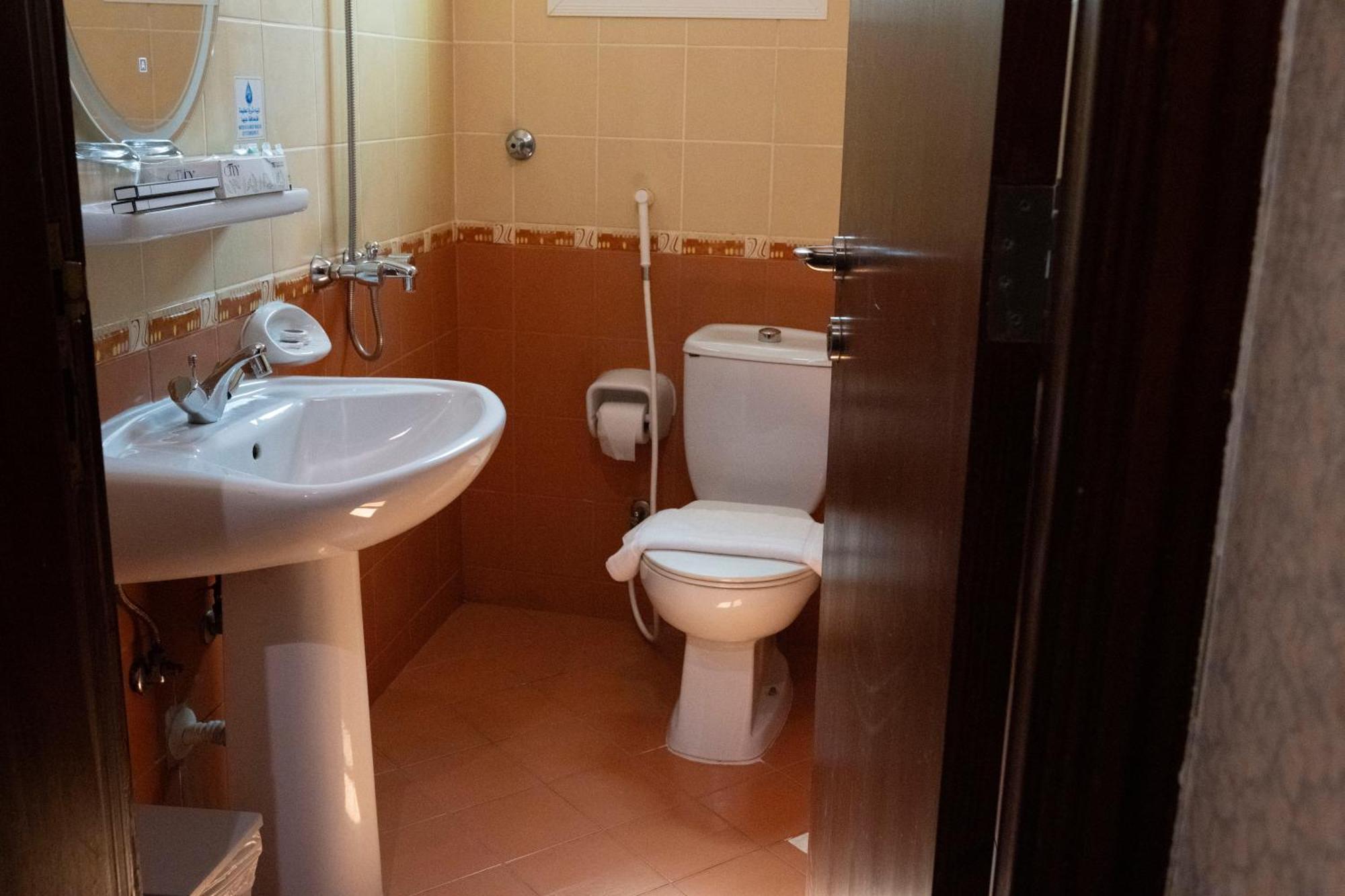 ג'דה فندق المروج كريم Almorooj Kareem Hotel מראה חיצוני תמונה